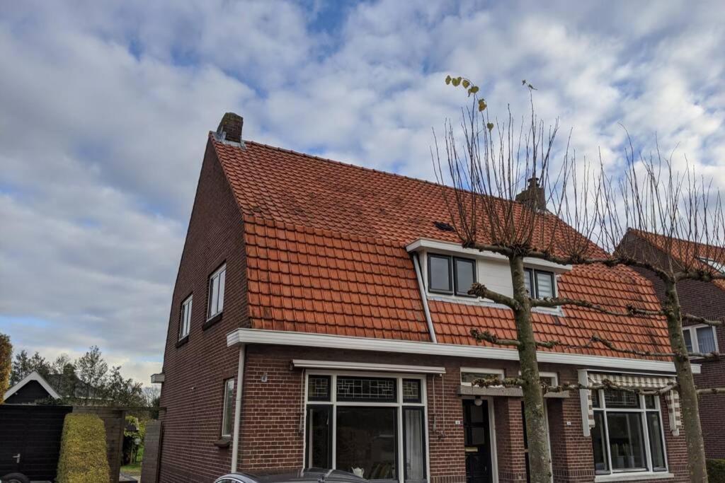 Crash'Nstay - Julianalaan Sprang Exterior foto